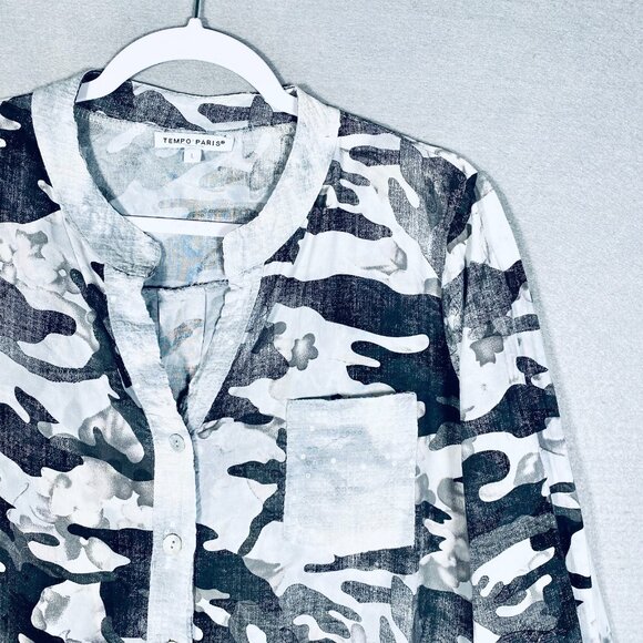 Tempo Paris Top Womems L Gray Cotton Button Up Shirt Camo Sequins Italy - Picture 4 of 12